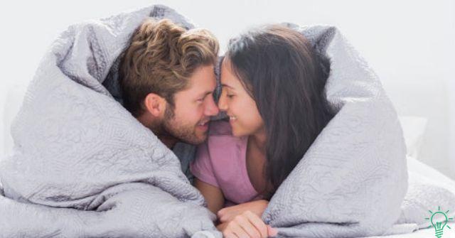 How to tell if a guy likes you: 54 signs of interest