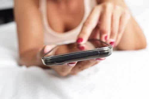 Sexting: todos los clichés