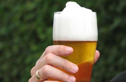Beer: description, properties, benefits