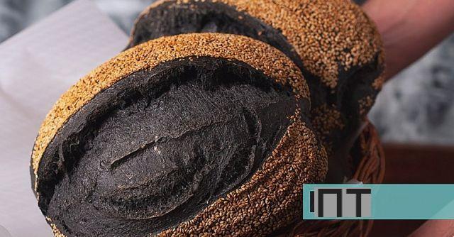 Vegetable charcoal black bread: properties, calories, contraindications