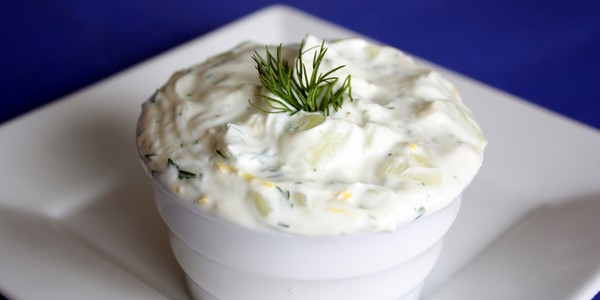 Iogurte grego: 10 receitas rápidas e fáceis de usar na cozinha