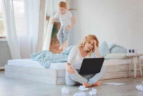 Teleworking and children: a possible combination?