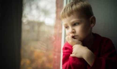 Crianza narcisista y desarrollo infantil