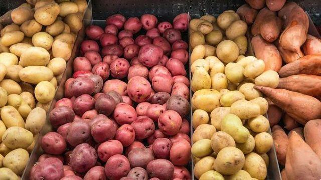 Patatas rojas, propiedades y recetas