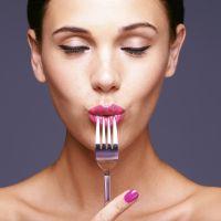 Hunger attacks: 5 foolproof strategies to fight them and eat less