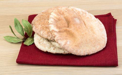 Unleavened bread: benefits, nutritional values, recipe