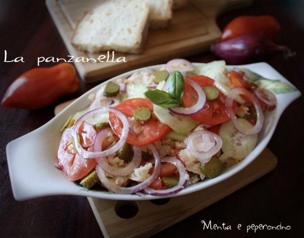 Panzanella : la recette toscane originale et 10 variantes