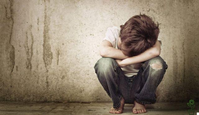 5 heridas emocionales de la infancia que nos siguen doliendo como adultos