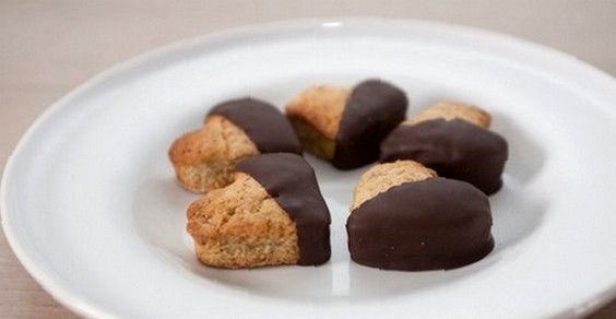 Cookies com cobertura de chocolate (receita vegana)