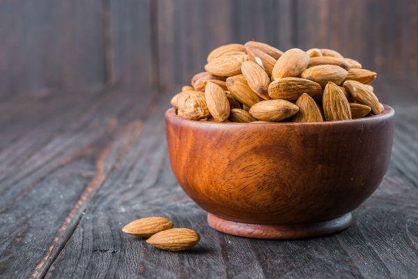 Ground almond or sweethammer: benefits and uses