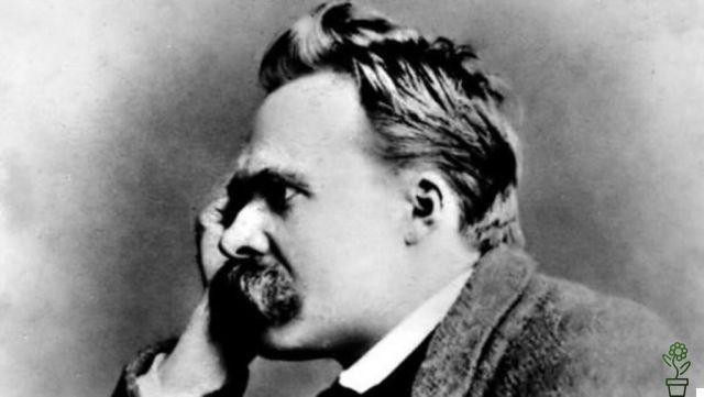 Devenir un automate du devoir est la recette de la bêtise, selon Nietzsche